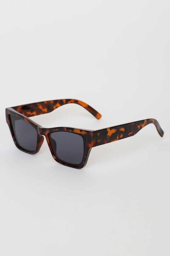 Brown Tortoise Cat-Eye Sunglasses - Accessory
